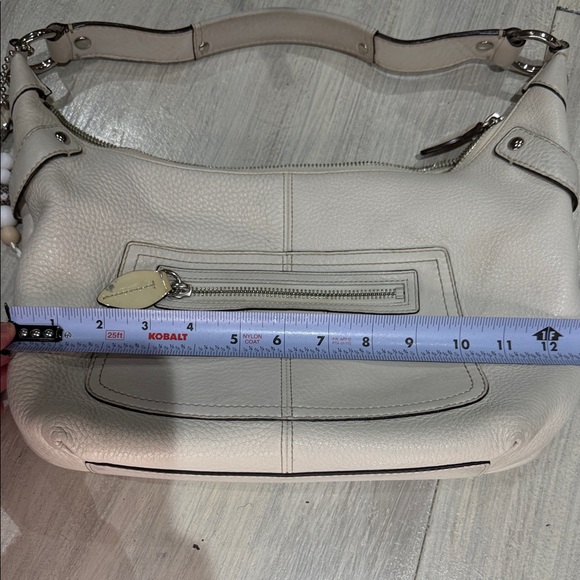 Coach Off-White Leather Shoulder Bag - Picture 11 of 14